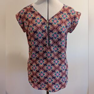 Express Navy Floral Gramercy V-Neck Blouse - Zipper Detail - Size XS